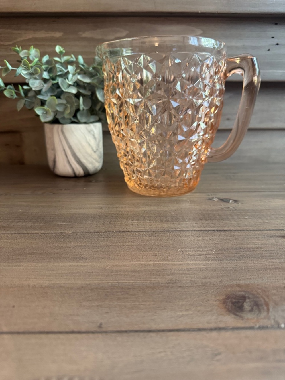 Vintage Jeanette Glass Buttons & Bows 52 Oz Pitcher